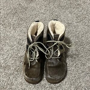 Vintage Capital Canada Inuik Baby Seal Boots 10.5 LNC